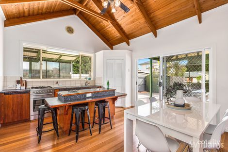 3 Holloway St, Newport, VIC 3015