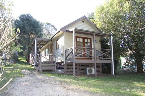 Property photo of 45 Robin Street Lakes Entrance VIC 3909