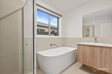 Property photo of 85 Tuff Street Werribee VIC 3030
