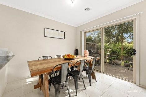 Property photo of 10/12 Irvine Street Mitcham VIC 3132