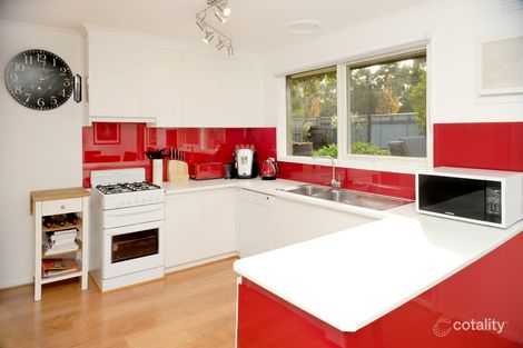 Property photo of 1/498 Doncaster Road Doncaster VIC 3108