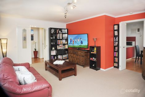 Property photo of 1/498 Doncaster Road Doncaster VIC 3108