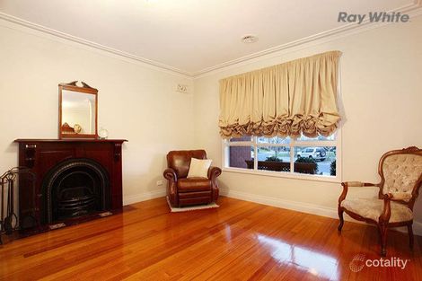 Property photo of 27 Illawong Terrace Burnside VIC 3023