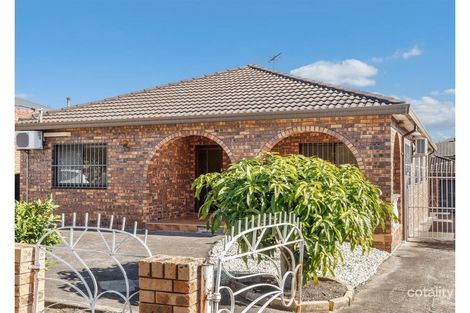 32 FIFTH AVE, BERALA, NSW 2141