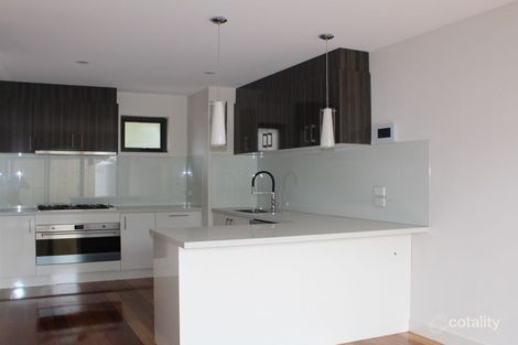 Property photo of 2/29 Cornwall Road Sunshine VIC 3020