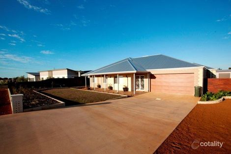 12 Fallowfield St, Strathalbyn, WA 6530