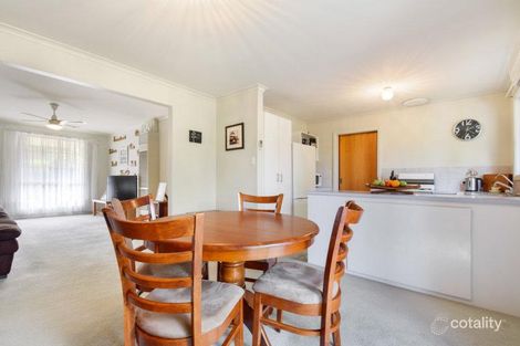 Property photo of 2 Failie Court Huntfield Heights SA 5163