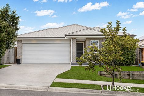 8 Putland St, Grantham Farm, NSW 2765