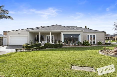 Property photo of 1 Kurnwill Place Berwick VIC 3806