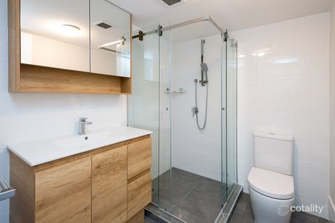 Property photo of 42/37 Bayview Street Runaway Bay QLD 4216