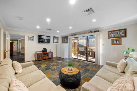 Property photo of 5 Yate Close Kingswood NSW 2747