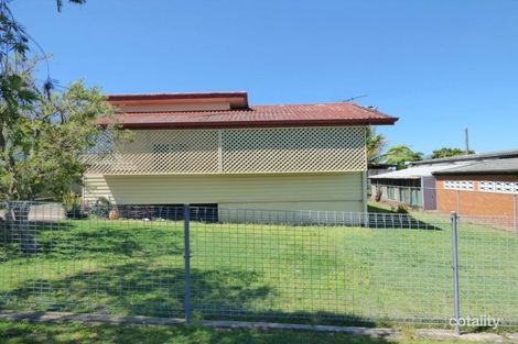 11 Weaber St, Clontarf, QLD 4019