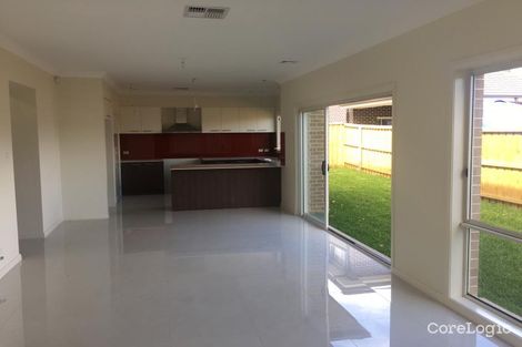 Property photo of 35 Empire Circuit Penrith NSW 2750