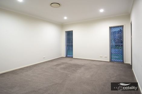 Property photo of 2 Seanna Place Brookwater QLD 4300