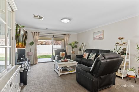 Property photo of 17 Oneill Court Epsom VIC 3551