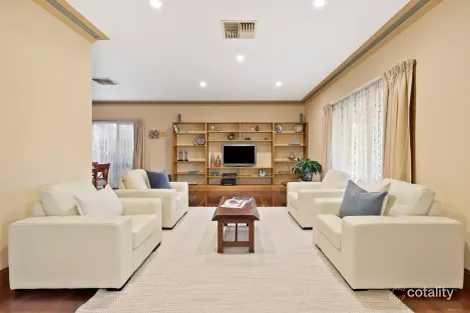 Property photo of 3 Kamarooka Drive Wattle Glen VIC 3096