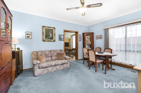 Property photo of 8 Newport Road Clayton South VIC 3169