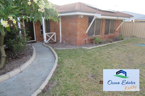 Property photo of 12 Lightfoot Place Cooloongup WA 6168