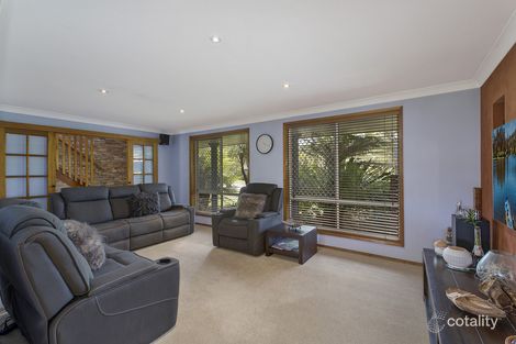 Property photo of 2 Caloola Close Bateau Bay NSW 2261