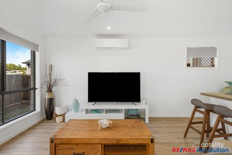 Property photo of 2 First Street Holmview QLD 4207