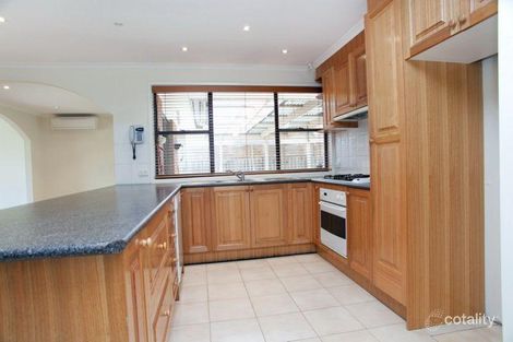 Property photo of 28 Holroyd Drive Epping VIC 3076