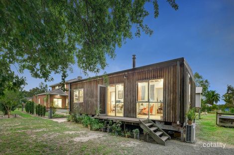 242-244 Liverpool Rd, Kilsyth South, VIC 3137