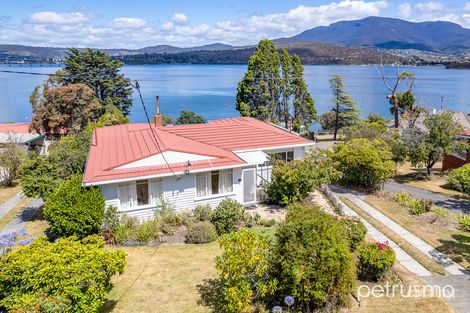 137 Derwent Ave, Lindisfarne, TAS 7015
