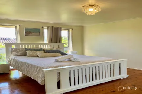 Property photo of 17 Albillo Place Eschol Park NSW 2558