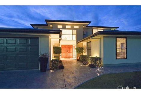 Property photo of 5 Cassinia Place Flinders View QLD 4305