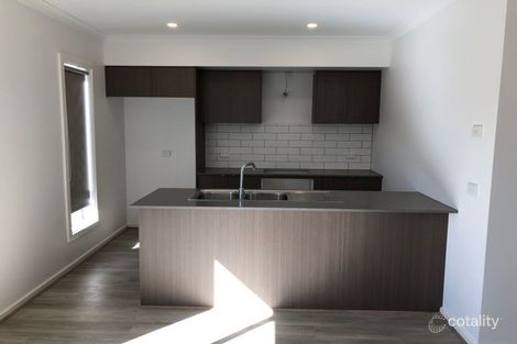 Property photo of 12 Grain Road Wyndham Vale VIC 3024