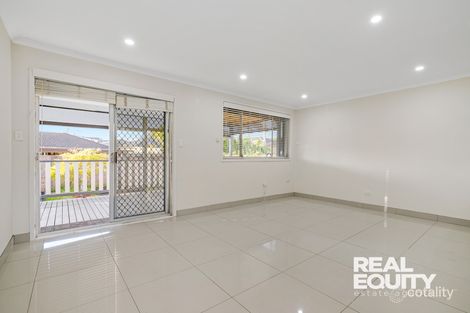 Property photo of 221 Nuwarra Road Moorebank NSW 2170