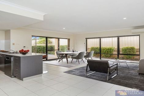 Property photo of 2/6 Classic Rise Pearsall WA 6065