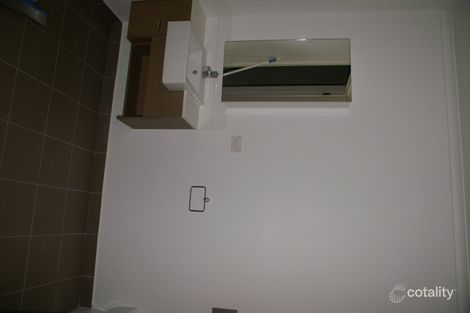 Property photo of 13 Salamander Terrace Shepparton VIC 3630