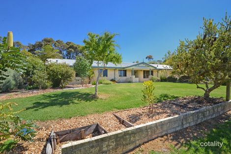 Property photo of 15 Wolfe Road Gledhow WA 6330