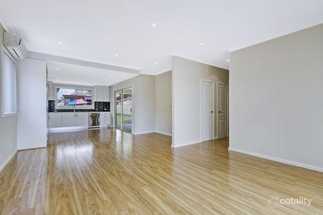 Property photo of 5 Wendover Street Doonside NSW 2767