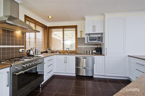 Property photo of 54 Flinders Crescent Wyndham Vale VIC 3024