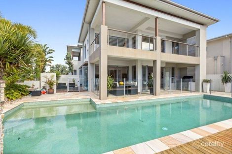 Property photo of 9 North Point Avenue Kingscliff NSW 2487