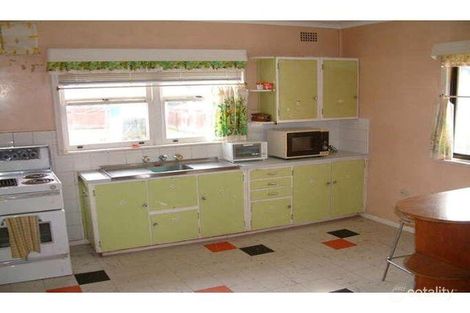 Property photo of 41 Jannali Crescent Jannali NSW 2226