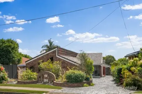 Property photo of 136 Anzac Avenue Redcliffe QLD 4020