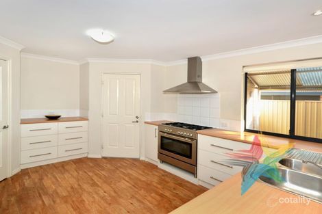 Property photo of 20 Grandis Way Yakamia WA 6330