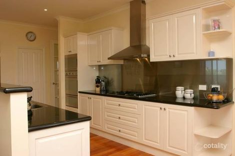 Property photo of 42-44 Marisa Crescent Berwick VIC 3806