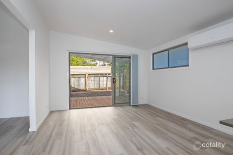 Property photo of 10 Hazelwood Close Suffolk Park NSW 2481