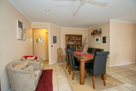 Property photo of 18 Bellarine Drive Cranbourne VIC 3977