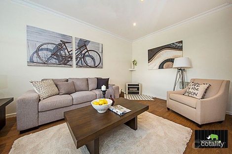 Property photo of 15 Collins Street Queanbeyan NSW 2620