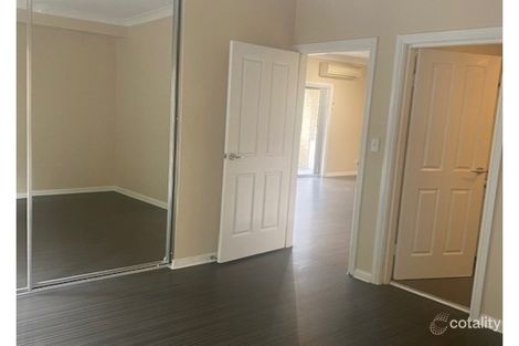 Property photo of 1/8 Refractory Court Holroyd NSW 2142