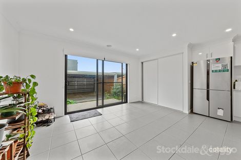 Property photo of 29 Hunt Way Pakenham VIC 3810