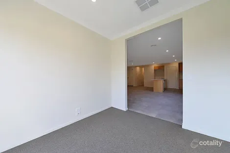 Property photo of 12 Juniperina Circuit Wallan VIC 3756