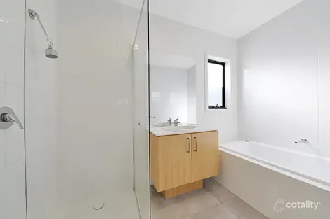 Property photo of 12 Juniperina Circuit Wallan VIC 3756