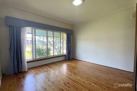 Property photo of 52 Lynwen Crescent Banksia NSW 2216
