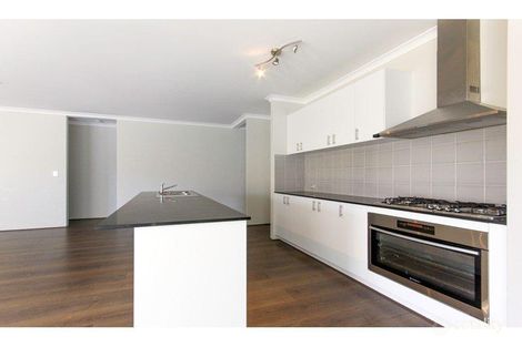 Property photo of 41 Marsdenia Road Halls Head WA 6210